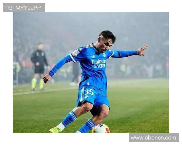 切尔西在国王杯中以4-0大胜皇马补时进球引发全场狂欢战术解析