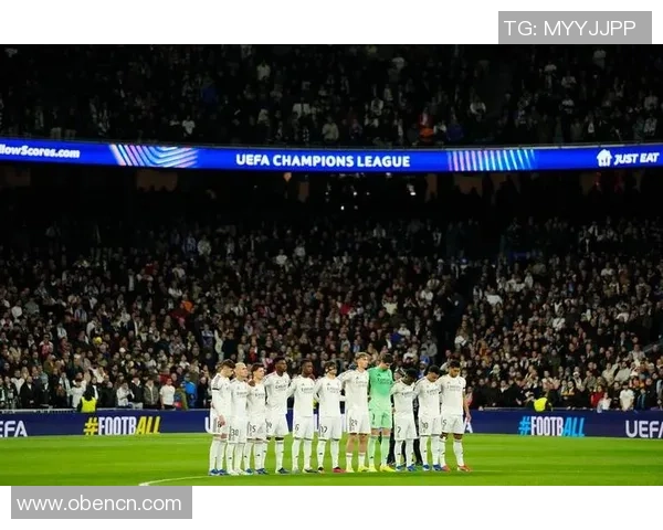 国王杯激战：拜仁与皇马0比0平局乌龙球瞬间引发全场狂欢解析