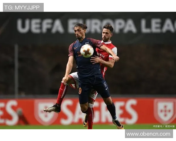 西甲激战曼联与波尔图握手言和神扑瞬间成比赛焦点数据解析引人关注