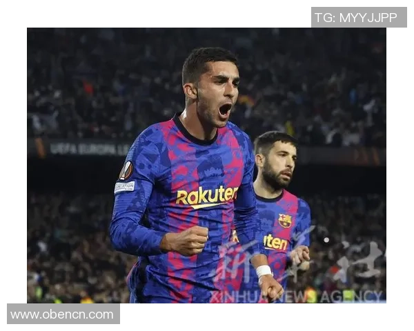 欧联杯精彩对决那不勒斯与巴萨2-2平局后点球大战引发全场狂欢